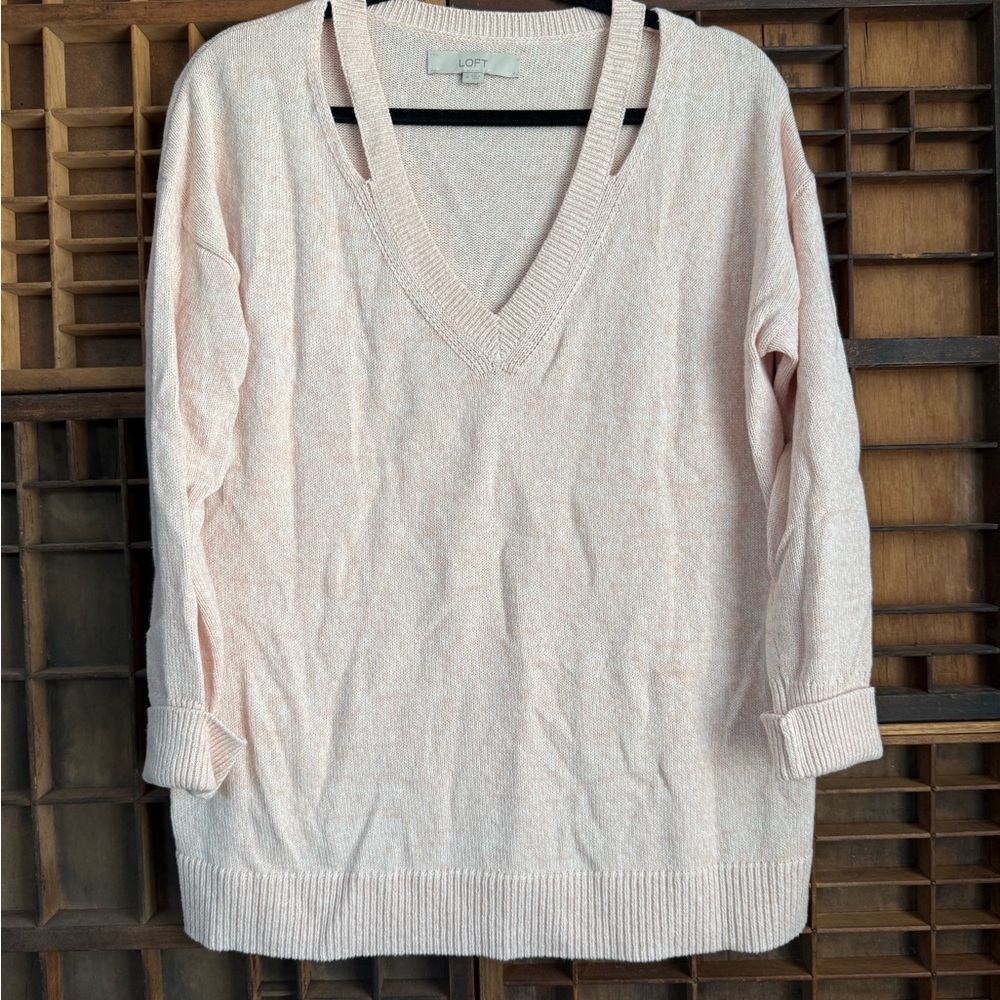 LOFT Women's Pink Sweater - Picture 1 of 4